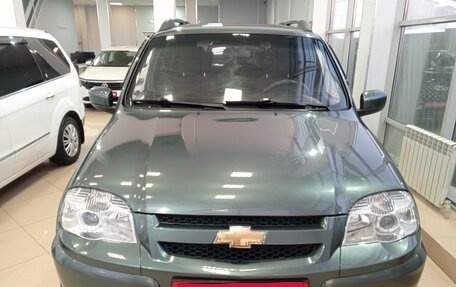 Chevrolet Niva I рестайлинг, 2016 год, 759 000 рублей, 2 фотография