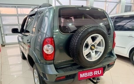 Chevrolet Niva I рестайлинг, 2016 год, 759 000 рублей, 6 фотография