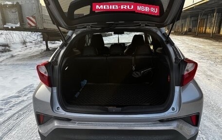 Toyota C-HR I рестайлинг, 2017 год, 1 750 000 рублей, 5 фотография