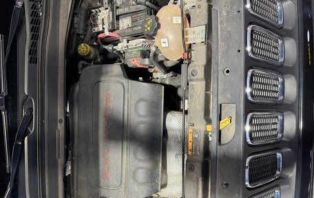 Jeep Renegade I рестайлинг, 2018 год, 1 300 000 рублей, 12 фотография