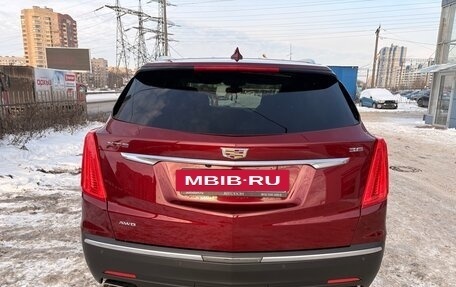 Cadillac XT5 I рестайлинг, 2017 год, 2 600 000 рублей, 5 фотография