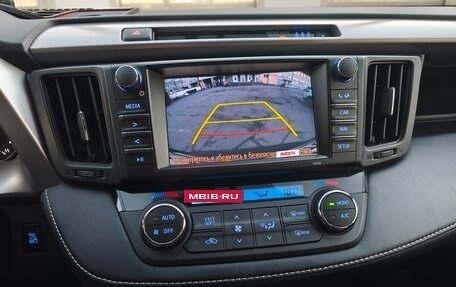 Toyota RAV4, 2017 год, 2 690 000 рублей, 8 фотография