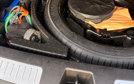 Cadillac XT5 I рестайлинг, 2017 год, 2 600 000 рублей, 18 фотография