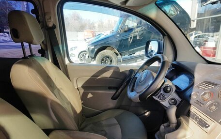 Renault Kangoo II рестайлинг, 2010 год, 690 000 рублей, 9 фотография