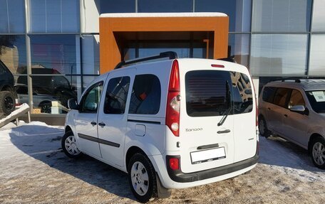 Renault Kangoo II рестайлинг, 2010 год, 690 000 рублей, 7 фотография
