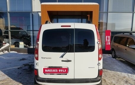 Renault Kangoo II рестайлинг, 2010 год, 690 000 рублей, 6 фотография
