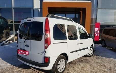 Renault Kangoo II рестайлинг, 2010 год, 690 000 рублей, 5 фотография
