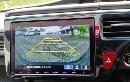 Honda Stepwgn IV, 2021 год, 14 фотография