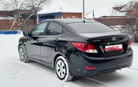 Hyundai Solaris II рестайлинг, 2013 год, 735 000 рублей, 4 фотография