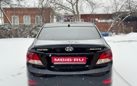 Hyundai Solaris II рестайлинг, 2013 год, 735 000 рублей, 5 фотография