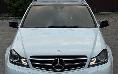 Mercedes-Benz C-Класс, 2014 год, 1 290 000 рублей, 3 фотография