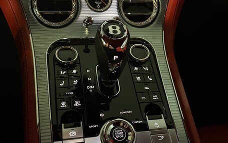 Bentley Continental GT III, 2021 год, 21 000 000 рублей, 18 фотография