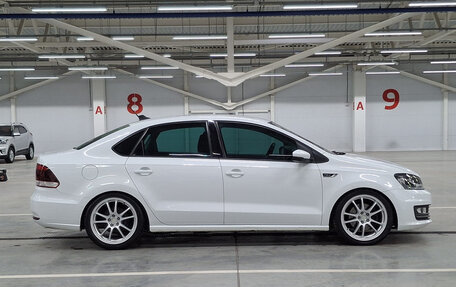 Volkswagen Polo VI (EU Market), 2018 год, 1 060 000 рублей, 5 фотография