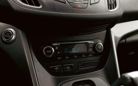 Ford Kuga III, 2013 год, 995 000 рублей, 16 фотография