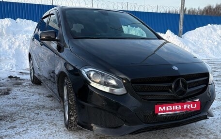 Mercedes-Benz B-Класс, 2016 год, 1 470 000 рублей, 3 фотография