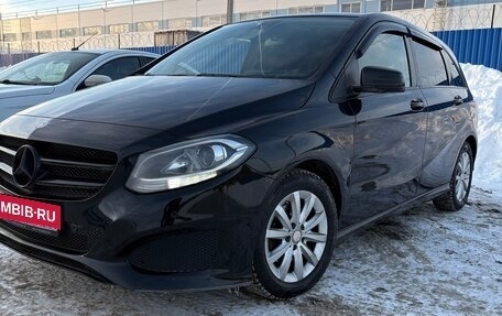 Mercedes-Benz B-Класс, 2016 год, 1 470 000 рублей, 2 фотография