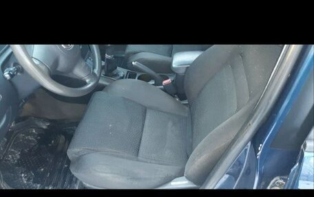 Toyota Corolla, 2004 год, 380 000 рублей, 9 фотография