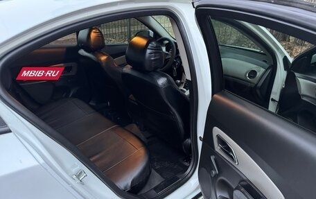 Chevrolet Cruze II, 2011 год, 750 000 рублей, 20 фотография