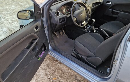 Ford Fiesta, 2006 год, 390 000 рублей, 8 фотография