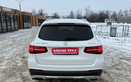 Mercedes-Benz GLC, 2015 год, 1 880 000 рублей, 5 фотография