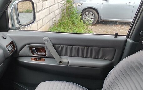 Mitsubishi Pajero III рестайлинг, 2000 год, 1 370 000 рублей, 5 фотография
