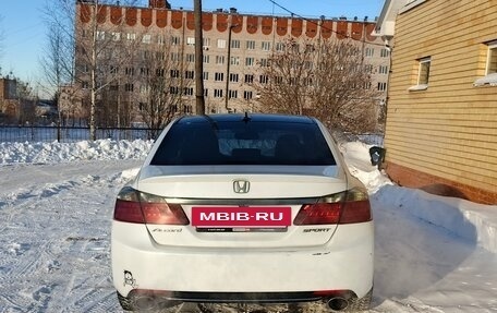 Honda Accord IX рестайлинг, 2013 год, 1 235 000 рублей, 4 фотография
