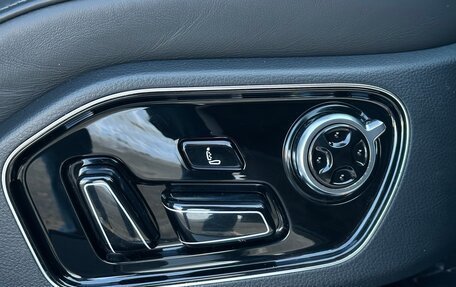 Audi A8, 2013 год, 1 990 000 рублей, 17 фотография