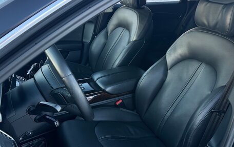 Audi A8, 2013 год, 1 990 000 рублей, 18 фотография