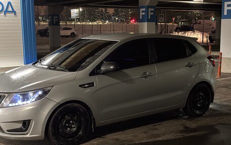 KIA Rio III рестайлинг, 2013 год, 850 000 рублей, 2 фотография