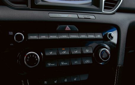 KIA Sportage IV рестайлинг, 2018 год, 1 855 000 рублей, 15 фотография