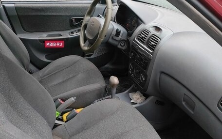 Hyundai Accent II, 2005 год, 400 000 рублей, 3 фотография