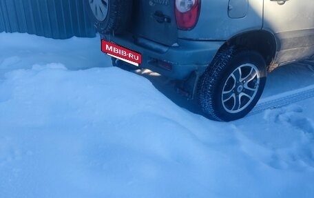 Chevrolet Niva I рестайлинг, 2004 год, 300 000 рублей, 4 фотография