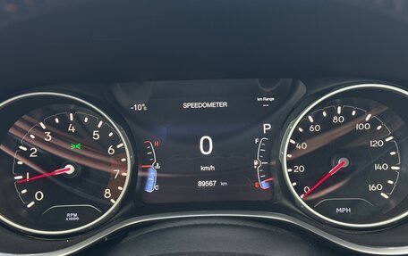 Jeep Compass II, 2018 год, 1 950 000 рублей, 14 фотография