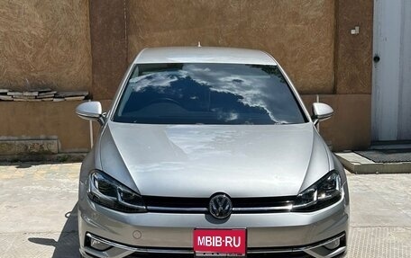 Volkswagen Golf VII, 2018 год, 1 750 000 рублей, 1 фотография
