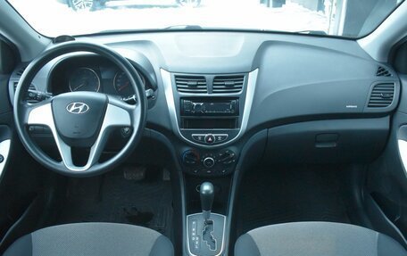 Hyundai Solaris II рестайлинг, 2013 год, 830 000 рублей, 12 фотография