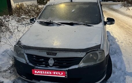 Renault Logan I, 2011 год, 300 000 рублей, 2 фотография