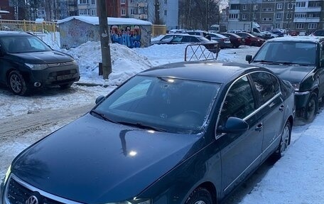 Volkswagen Passat B6, 2006 год, 530 000 рублей, 4 фотография