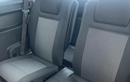 Opel Zafira B, 2012 год, 500 000 рублей, 24 фотография