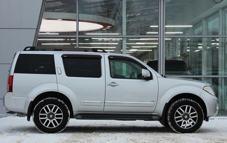 Nissan Pathfinder, 2011 год, 1 780 000 рублей, 5 фотография