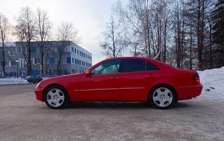 Mercedes-Benz E-Класс, 2002 год, 850 000 рублей, 3 фотография