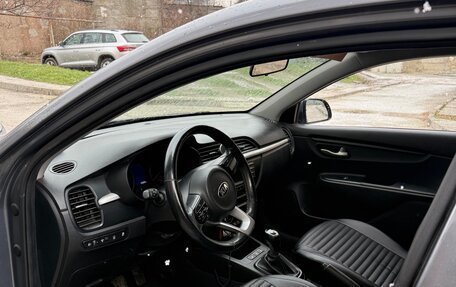 KIA Rio IV, 2019 год, 1 530 000 рублей, 6 фотография