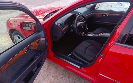 Mercedes-Benz E-Класс, 2002 год, 850 000 рублей, 14 фотография