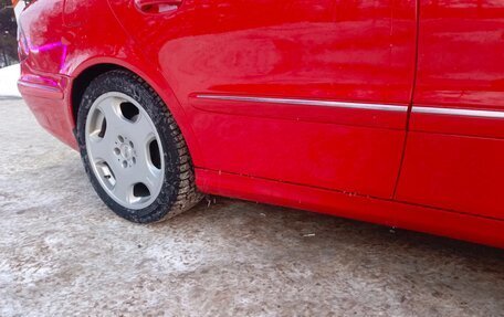 Mercedes-Benz E-Класс, 2002 год, 850 000 рублей, 13 фотография