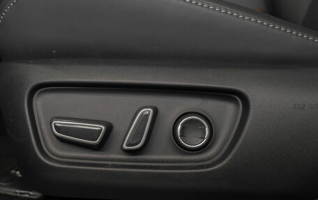 Toyota Camry, 2025 год, 4 550 000 рублей, 19 фотография