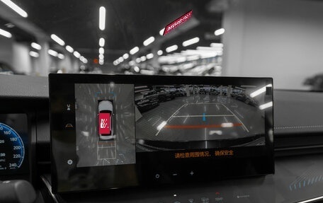 Toyota Camry, 2025 год, 4 550 000 рублей, 16 фотография