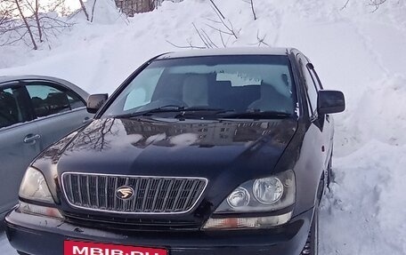 Toyota Harrier, 1999 год, 890 000 рублей, 2 фотография