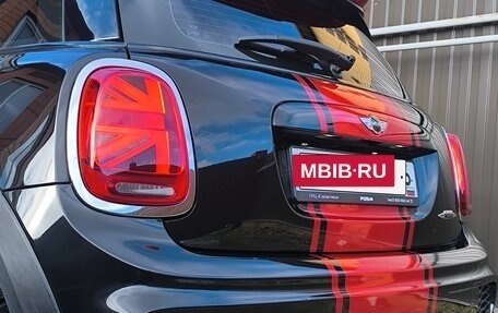MINI Hatch, 2017 год, 2 800 000 рублей, 4 фотография