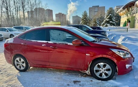 Hyundai Solaris II рестайлинг, 2015 год, 1 230 000 рублей, 2 фотография