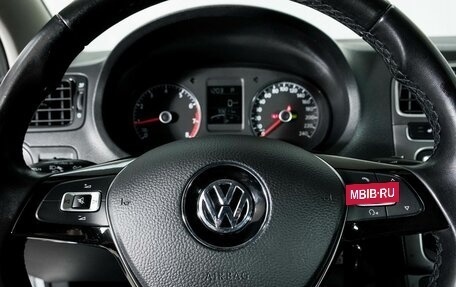 Volkswagen Polo VI (EU Market), 2019 год, 1 374 000 рублей, 10 фотография