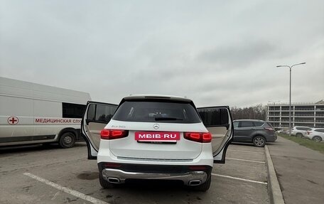 Mercedes-Benz GLB, 2019 год, 4 100 000 рублей, 9 фотография
